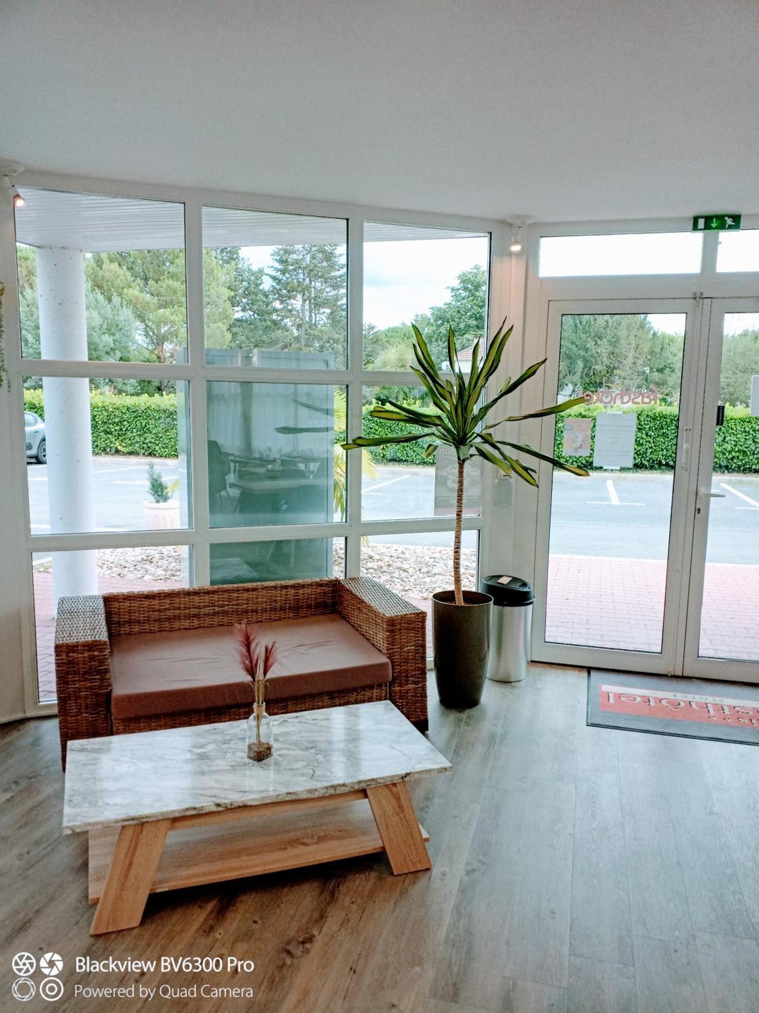 Fasthotel - Saint Emilion Est Montcaret ภายนอก รูปภาพ
