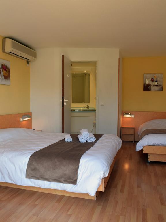 Fasthotel - Saint Emilion Est Montcaret ภายนอก รูปภาพ